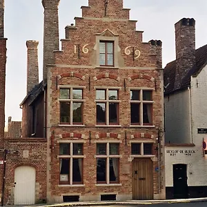 1669 4*, Bruges Belgium